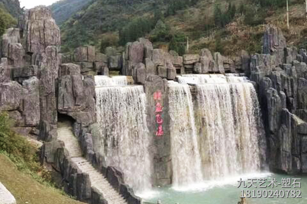 假山評判標(biāo)準(zhǔn) - 造型藝術(shù)與生態(tài)結(jié)合的典范 假山評判標(biāo)準(zhǔn) - 造型藝術(shù)與生態(tài)結(jié)合的典范