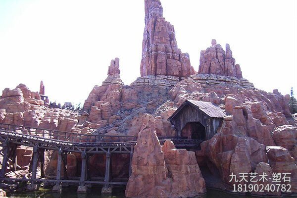 旅游景區(qū)仿真假山造景 旅游景區(qū)仿真假山造景